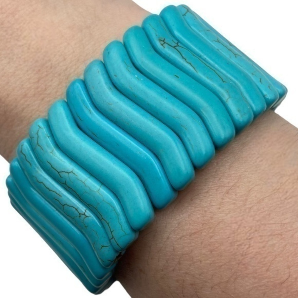 Turquoise Dyed Howlite Bracelet Wave Shape‎ Beaded Elastic Stretch Bracelet